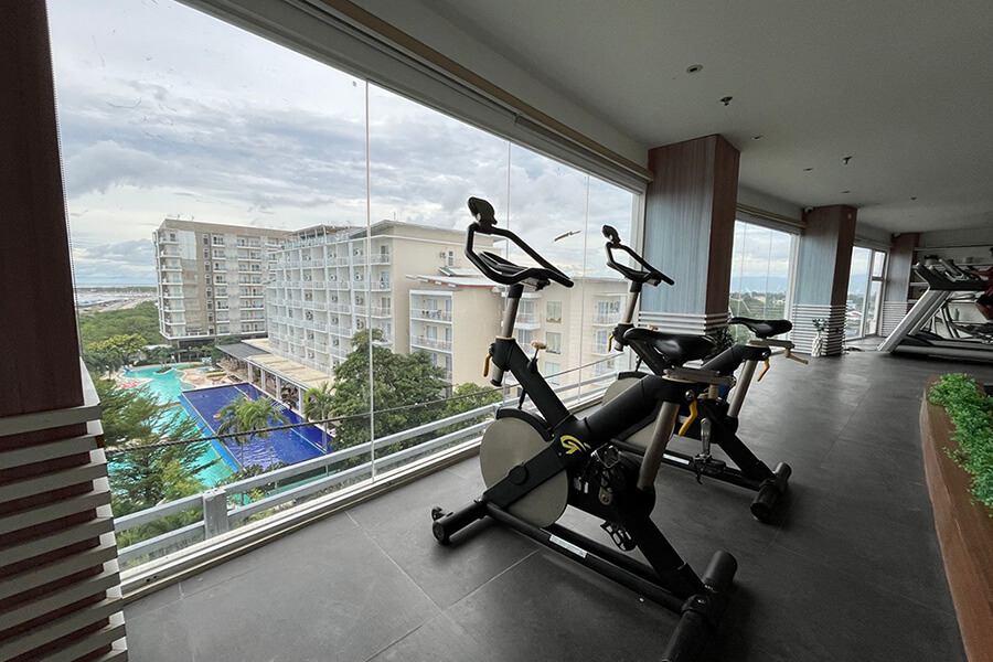 Fit Health Club gym.