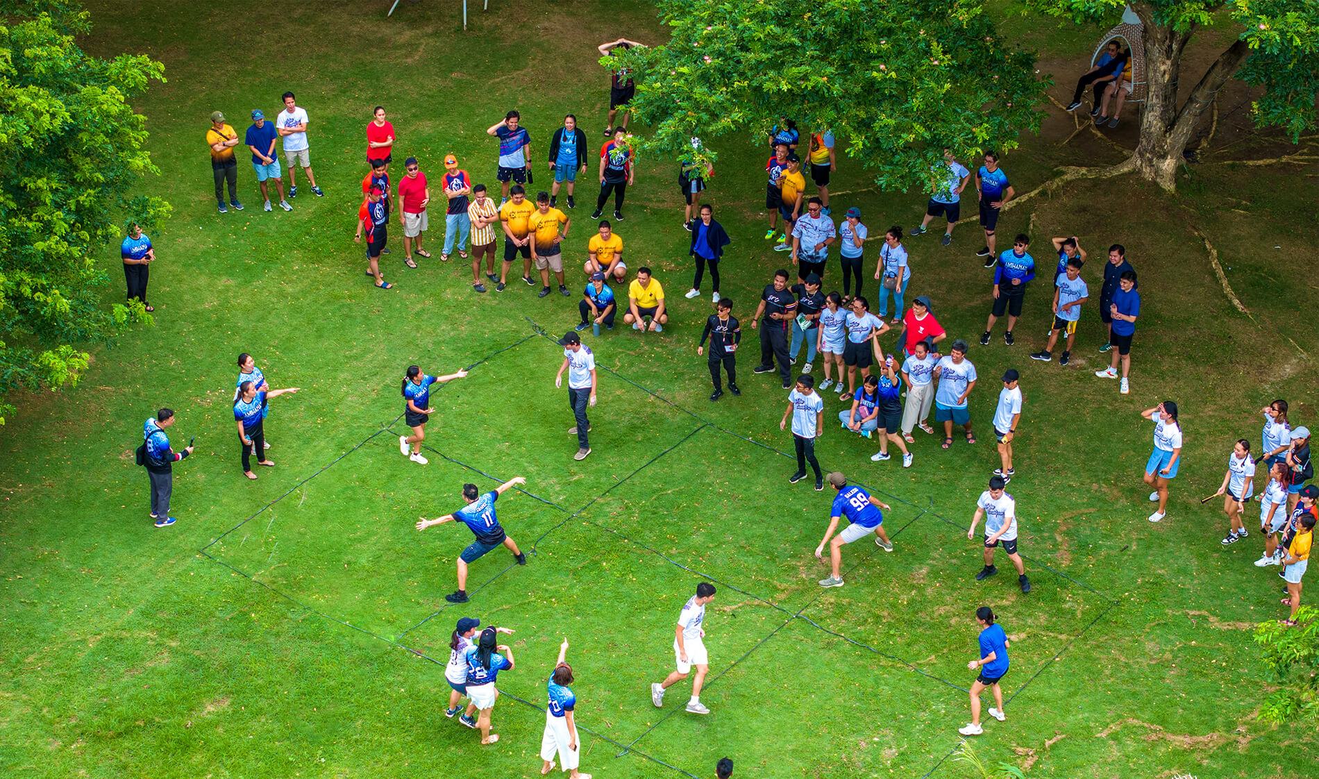 A team-building activity at Solea.